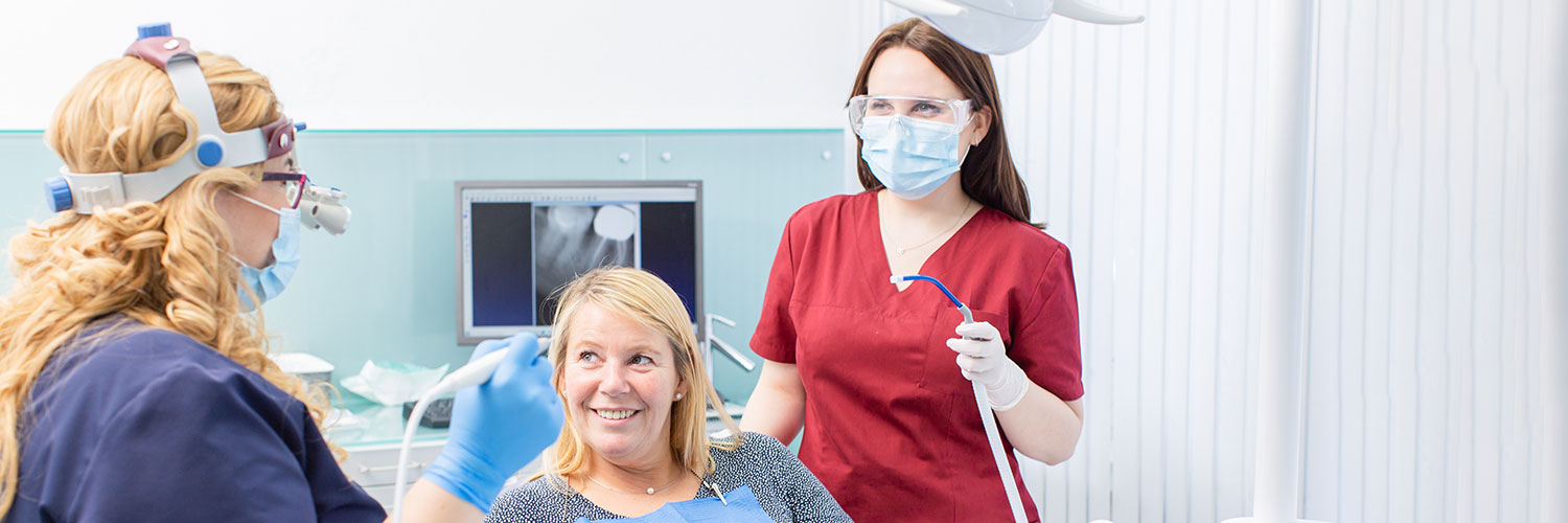 Zahnärztin Wuppertal Barmen - Maier - Behandlung