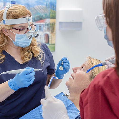 Zahnarzt Wuppertal Barmen - Maier - Behandlung